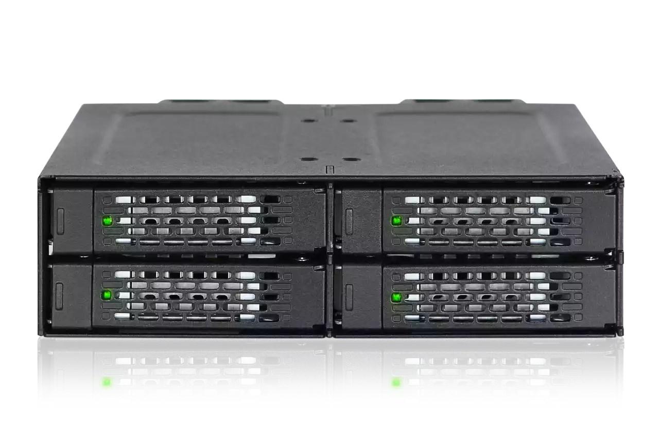 Icy Dock MB699VP-B hot-swap drevbay - 4x U.2/U.3, sort