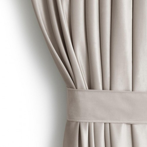 Mørklægningsgardin i velour 140x245 - RESTILO, varm sandbeige med sølvøskner og bindebånd (OUTLET A+)