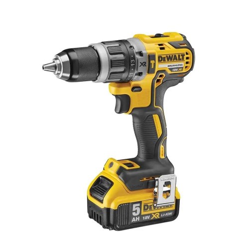 DeWALT DCK384P2T 18V XR combokit - boremaskine, slagskruetrækker og vinkelsliber (2x5,0 Ah)