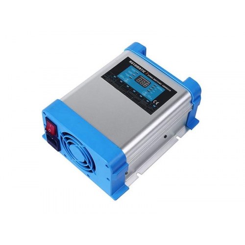 AZO Digital BC-40 PRO 12V batterioplader 40A - 7âtrins LCD (230V/12V)