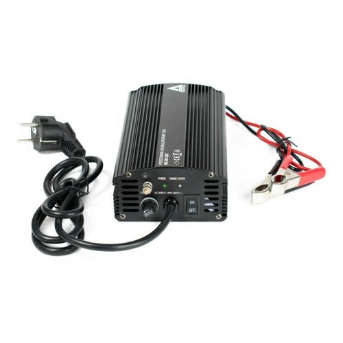 AZO Digital BC-20 12 V netlader 20 A (230 V/12 V) - 3-trins opladning