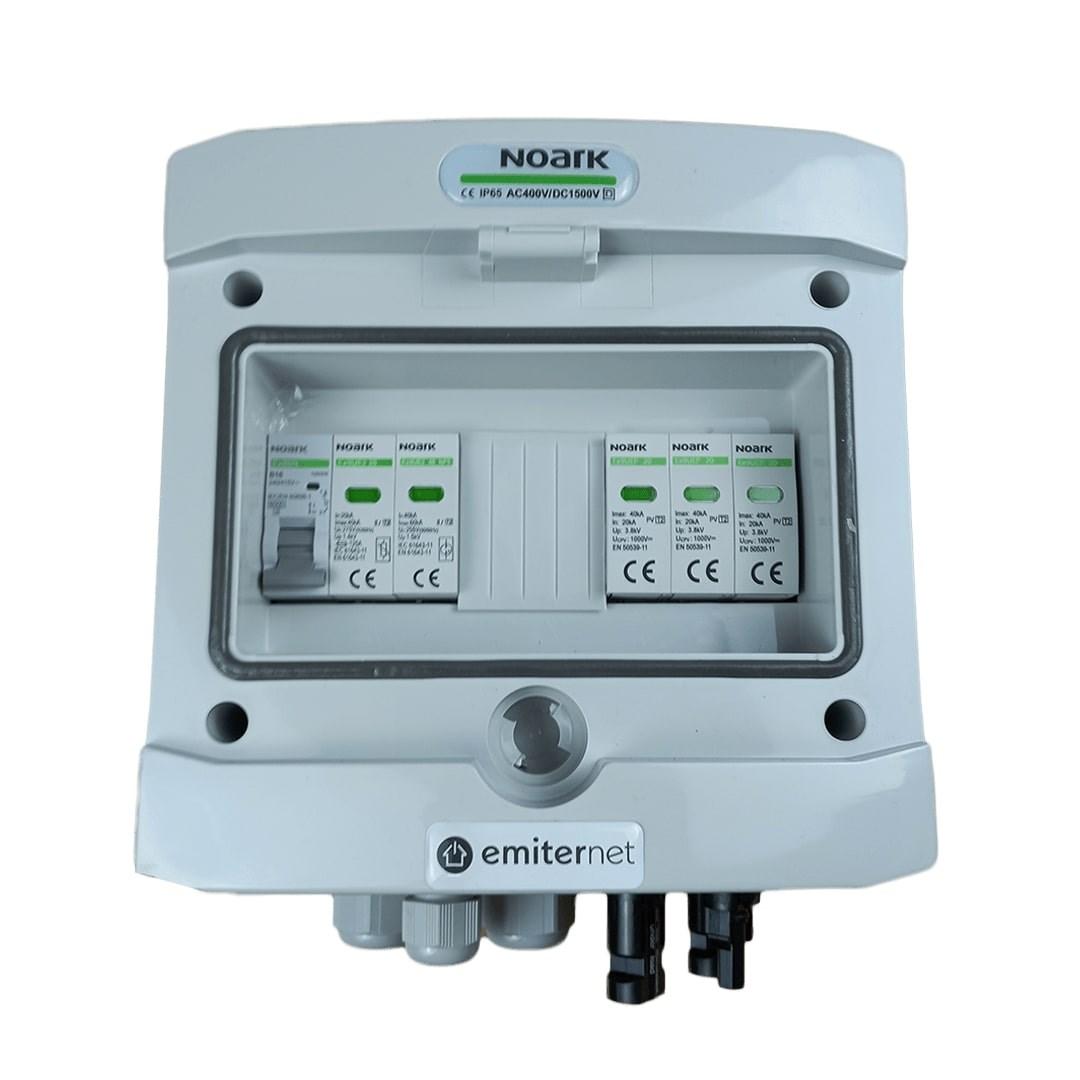 EMITER DC/AC afbryderkasse IP65 med Noark 1.000 V type 2 DC-overspændingsafleder - 1 x PV-string, 1 x MPPT + AC Noark Type 2, 16 A 1-faset billede