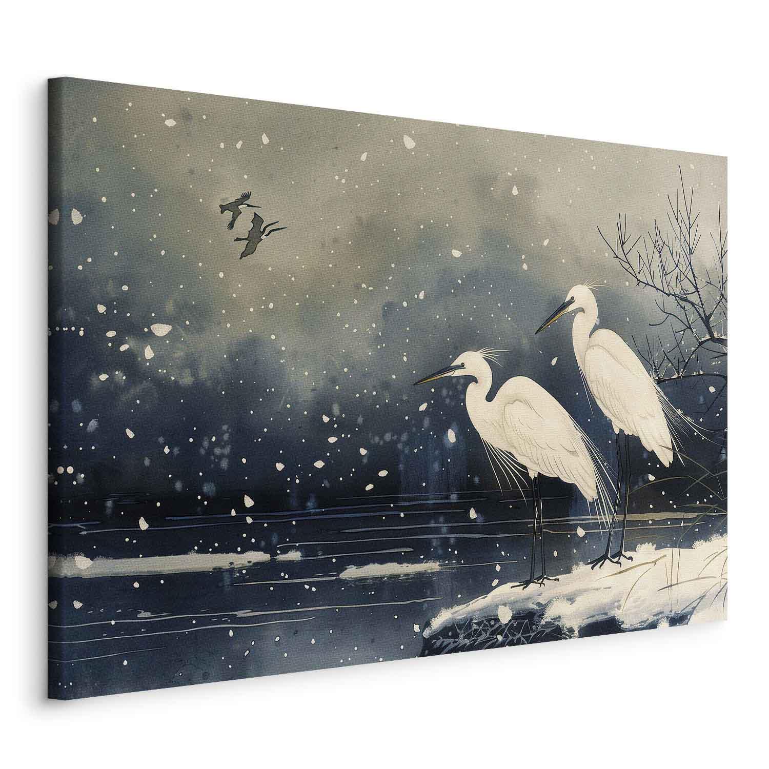 Lærredsbillede med hejrer over en vinterdam - japanskinspireret illustration i mørke farver - 120 x 80 cm - Standard