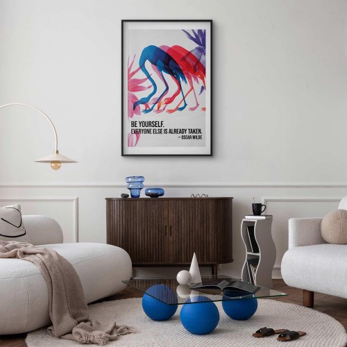 Plakat Colorful Repetition med flamingoer og citat