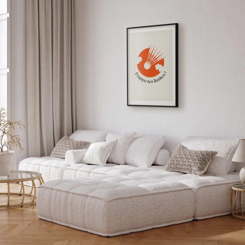 Abstrakt plakat med fjerbold mod den orange sol