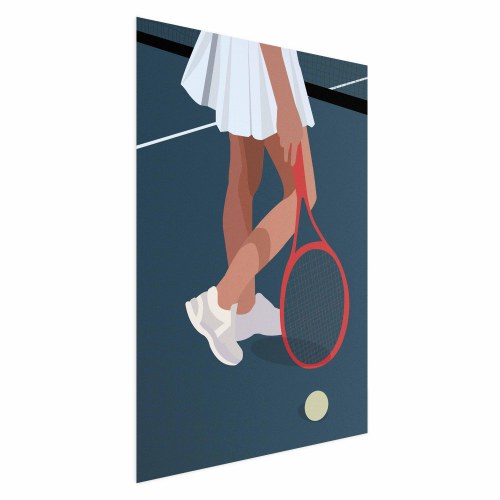 Plakat med tennisspiller og rød ketsjer på banen - illustration