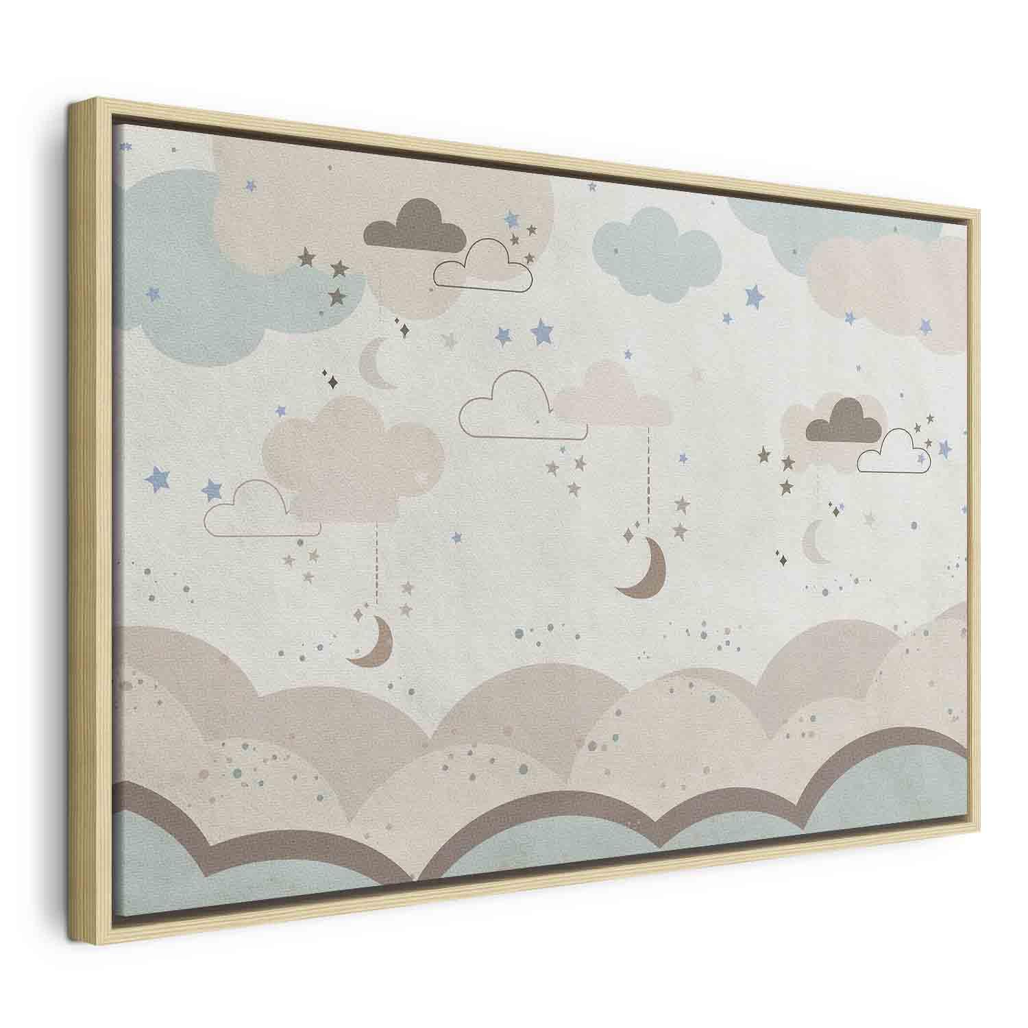 Billede på lærred til børn - Skyet nattehimmel med måner, skyer og stjerner - 120 x 80 cm - I en naturlig træramme