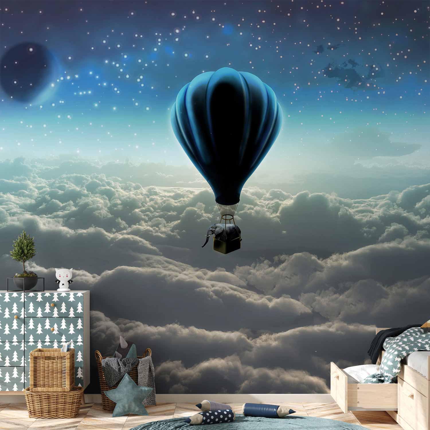 Fototapet Natlig Ekspedition - luftballon over skyer - 500 x 350 cm - Vandtæt