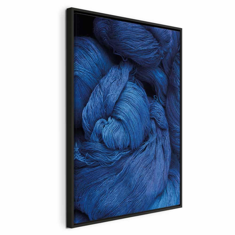 Lærredsbillede Blue Worsted 1 del lodret - 40 x 60 cm - I en sort træramme