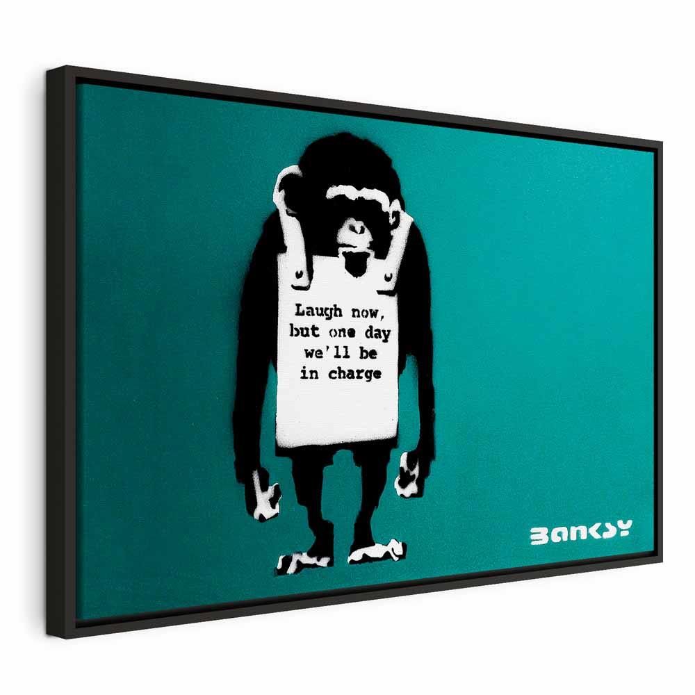 Banksy billede på lærred - Vred abe lodret - 60 x 40 cm - I en sort træramme