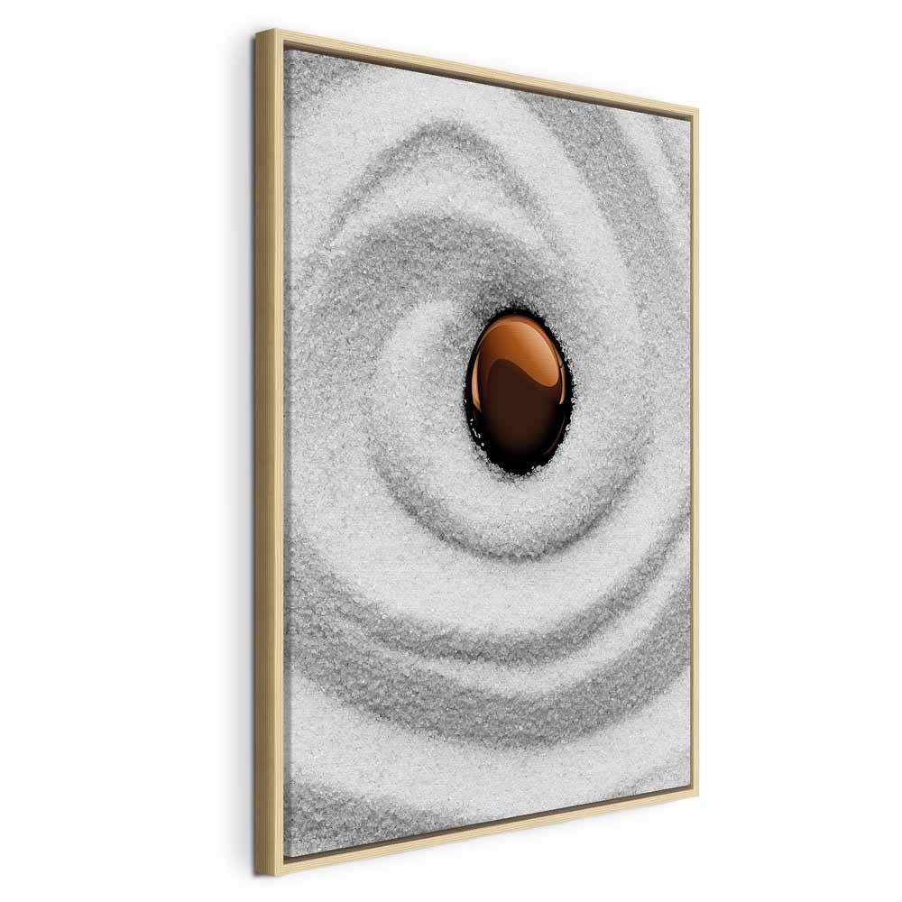 Lærredsbillede Karesansui 1 del vertikal - zen vægbillede med sandmotiv - 40 x 60 cm - I en naturlig træramme