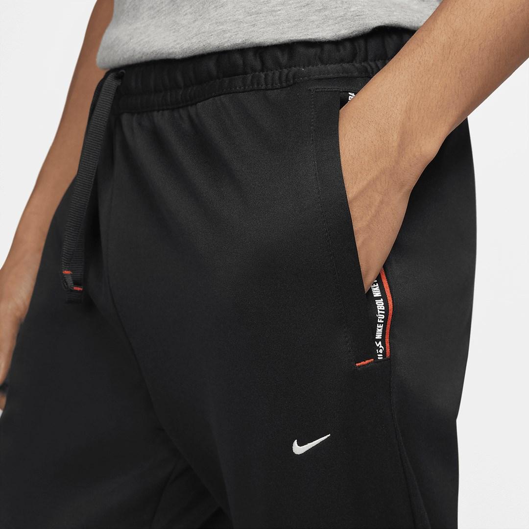 Nike DD9541-010 herrebukser til fodbold - sort, str. S