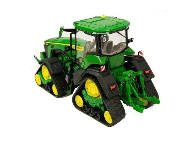 TOMY John Deere traktor 1:32 JD 8RX 410R