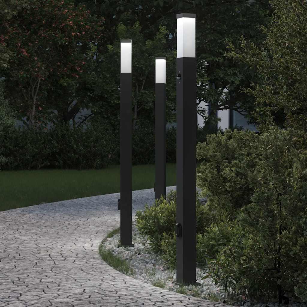 Pullertlamper med sensor og stikkontakt 3 stk. 110 cm sort IP44