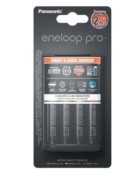 Batterioplader Panasonic eneloop pro K-KJ55HCD40E med 4 AA-batterier