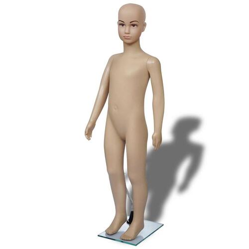 Mannequin barn A