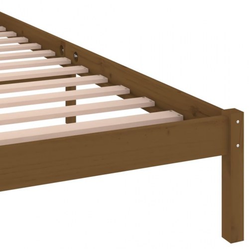 Sengeramme 140x200 cm massivt fyrretræ gyldenbrun