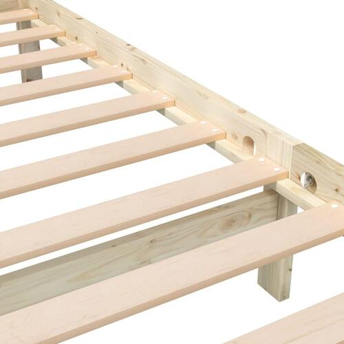 Sengeramme 140x190 cm massivt træ