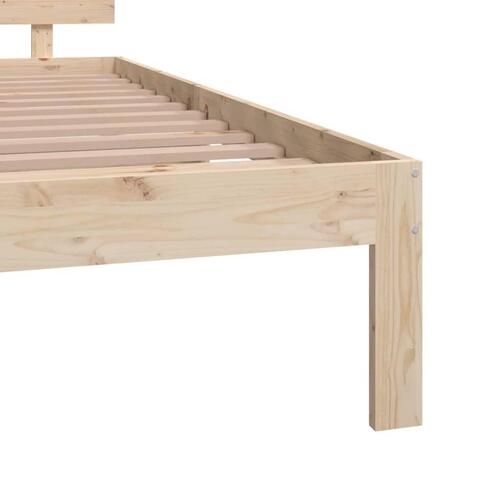Sengeramme 135x190 cm massivt træ