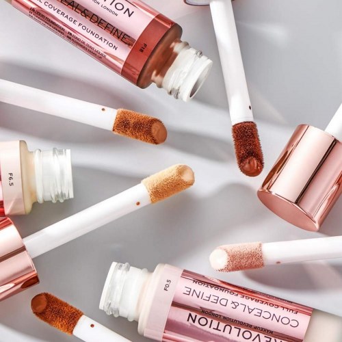 Foundation flydende - Revolution Make Up Conceal & Define F9 23 ml