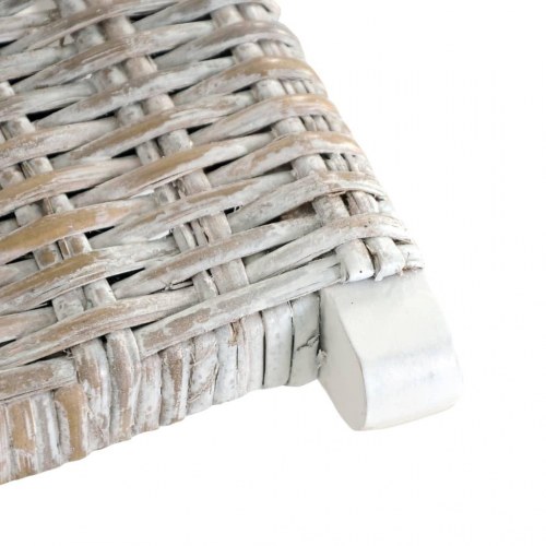 Afslapningsstol i kubu-rattan - hvidt stel i massivt mahognitræ, 60 × 77 × 70 cm