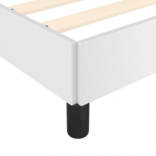 Sengeramme med sengegavl 100x200 cm i hvidt kunstlæder