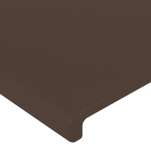 Sengegavl med LED-lys 147x16x118/128 cm kunstlæder brun