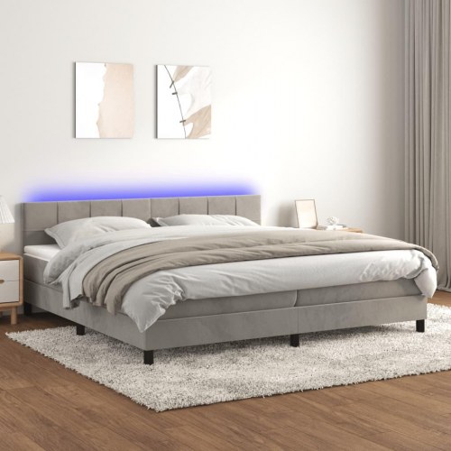 Kontinentalseng 200x200 cm i lysegrå fløjl med madras, topmadras og LED-lys