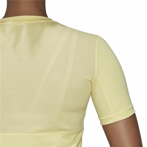 Kortærmet T-shirt til Kvinder Adidas Techfit Training Gul M