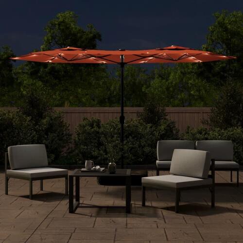 Parasol med dobbelt parasoldug og LED-lys 316x240 cm terrakotta