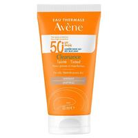 Solbeskyttelse med farve Avene Cleanance SPF 50+ 50 ml