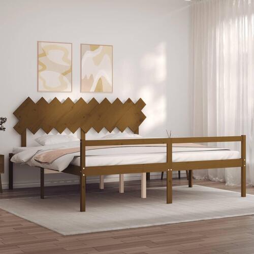 Seniorseng med sengegavl 200x200 cm massivt træ gyldenbrun