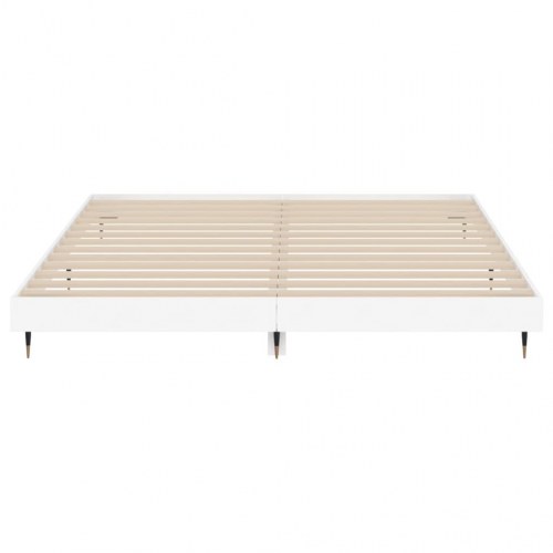 Sengestel 200x200 cm i hvidt konstrueret træ