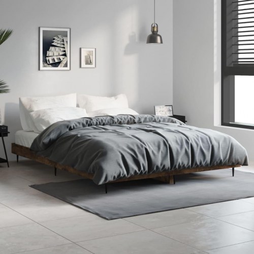 Sengestel 135×190 cm i konstrueret træ - røget eg