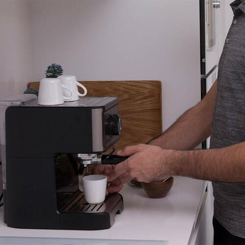 Hurtig manuel kaffemaskine Black & Decker ES9200010B 1,2 L Sort Sølvfarvet 2 Skodelice