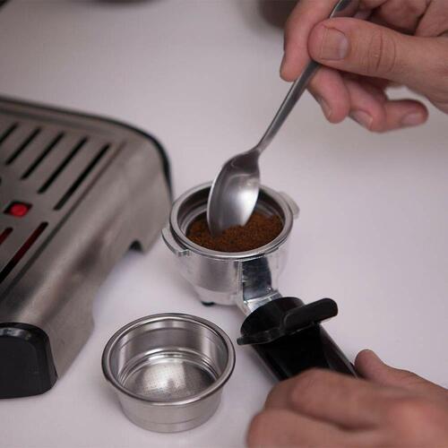 Hurtig manuel kaffemaskine Black & Decker ES9200010B 1,2 L Sort Sølvfarvet 2 Skodelice