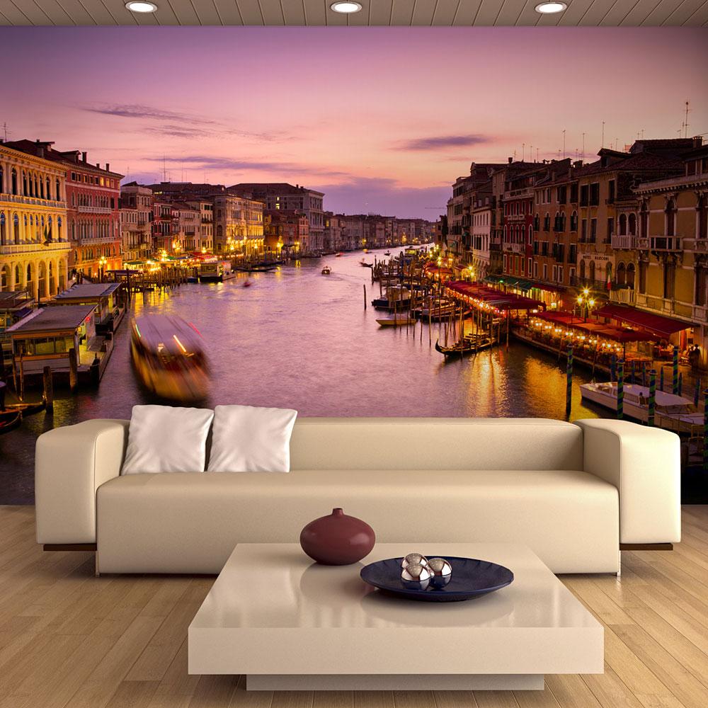 Fototapet - City of elskere, Venedig by night - 245 x 193 cm - Selvklæbende