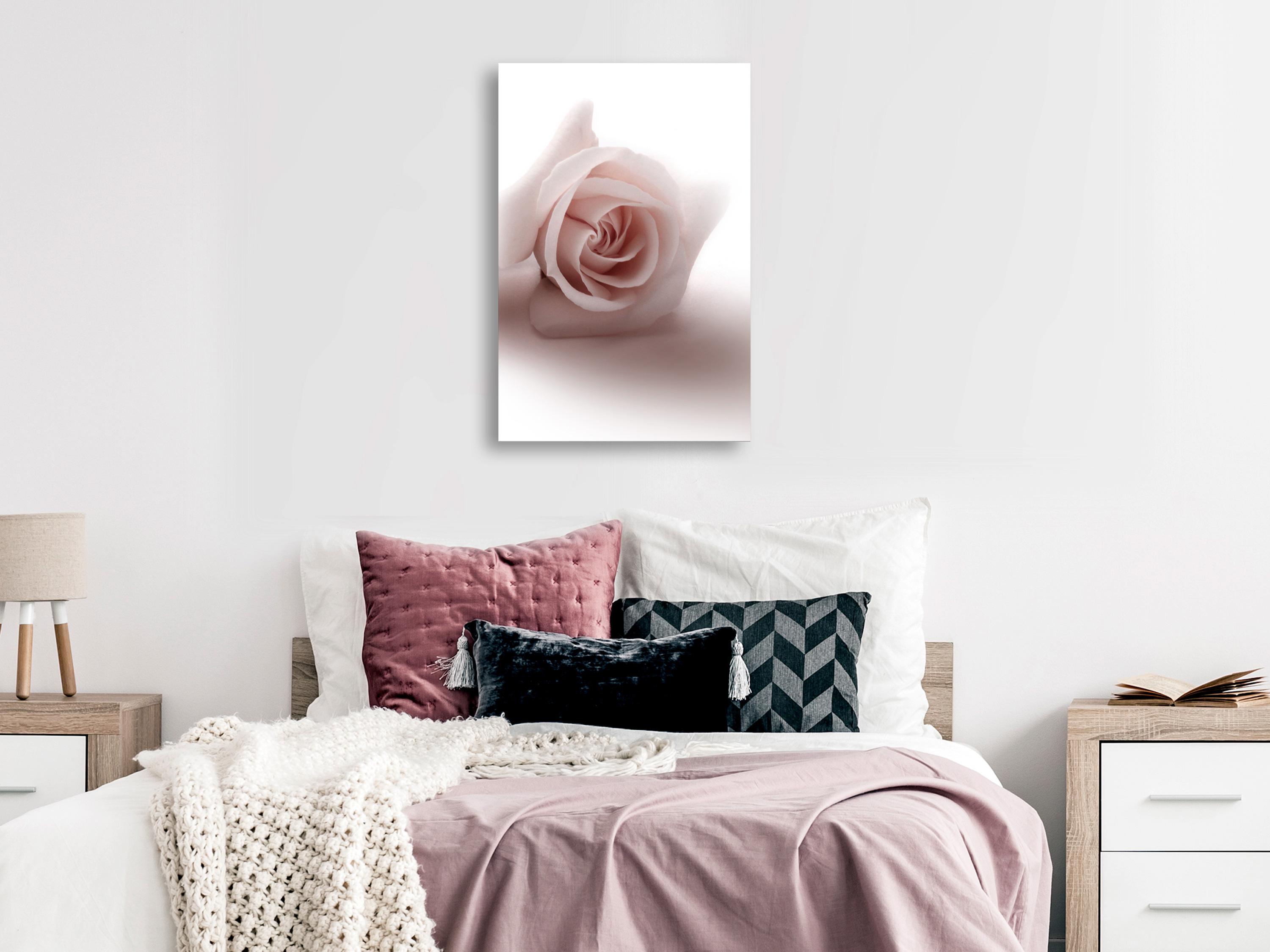 Billede - Rose Shadow (1 Part) Vertical - 60 x 90 cm - Premium Print