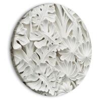 Rundt lærredsprint - Carved Nature - Pattern With White Leaves Made of Stone