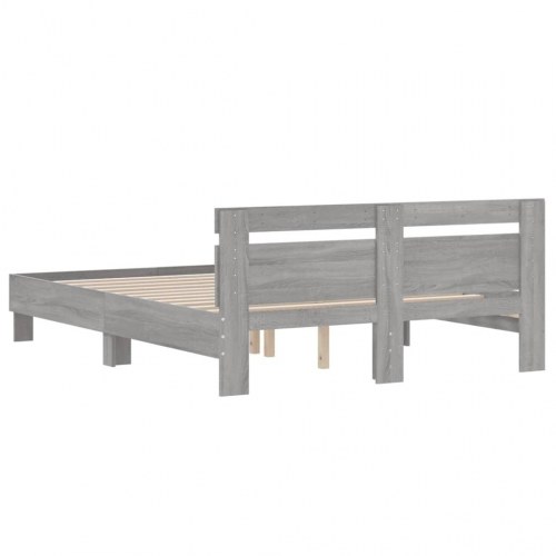 Sengeramme med sengegavl 140x190 cm - konstrueret træ, grå sonoma
