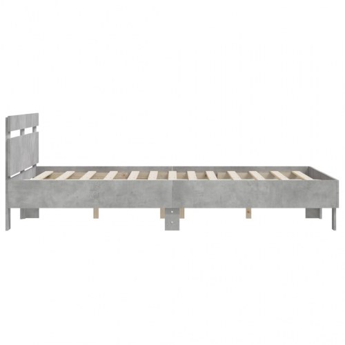 Sengeramme med sengegavl 140x190 cm - konstrueret træ, betongrå