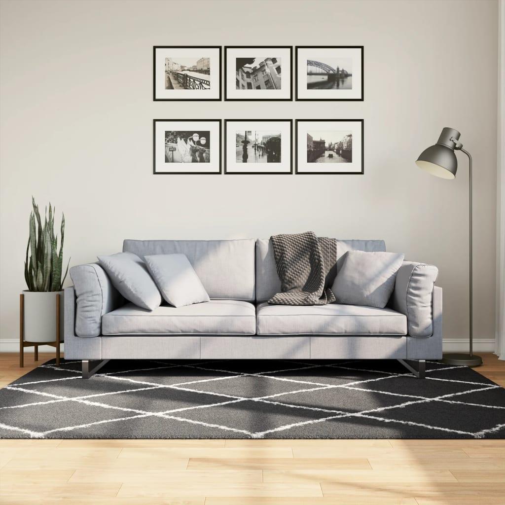 Shaggy gulvtæppe PAMPLONA 140x200 cm høj luv sort cremefarvet