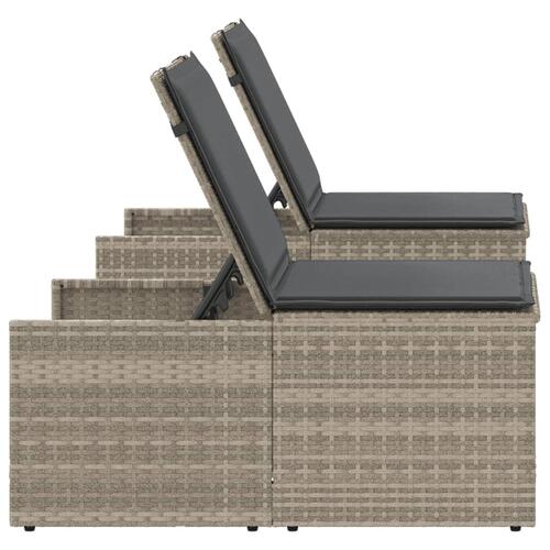 Liggestole 2 stk. med bord polyrattan lysegrå