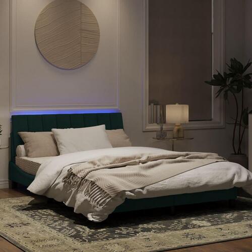 Sengeramme med LED-lys 140x190 cm velour mørkegrøn