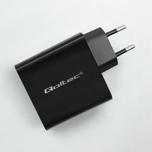 Vægoplader Qoltec 52379 Sort 65 W (1 enheder)