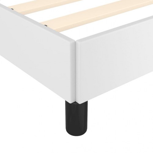 Sengeramme 120x190 cm i hvidt kunstlæder - enkeltseng med justerbart hovedgærde