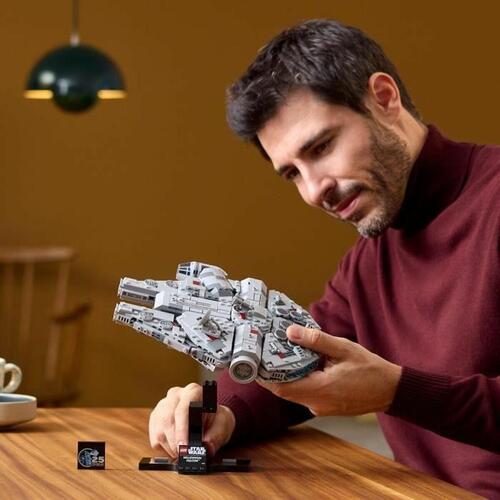 Konstruktionsspil Lego Millenium Falcon Stars Wars
