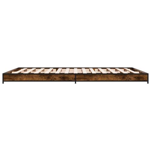 Sengestel 135x190cm konstrueret træ og metal røget egetræsfarve