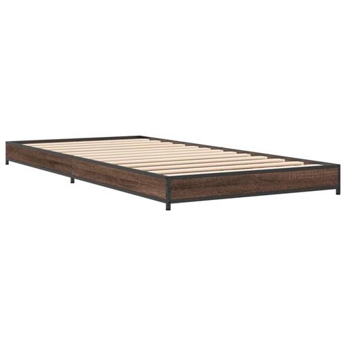 Sengeramme 75x190 cm konstrueret træ og metal brun egetræsfarve