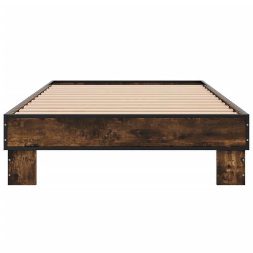 Sengeramme 75x190 cm konstrueret træ og metal røget eg